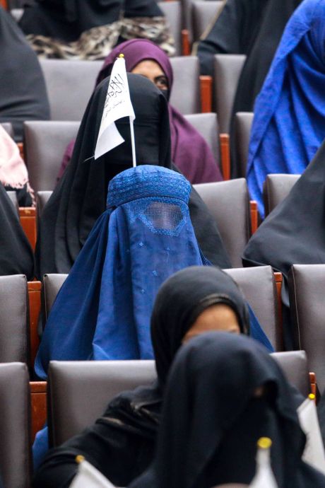 L’UE dénonce l’empoissonnement de 60 filles dans leur école au nord de l’Afghanistan