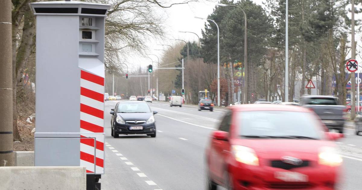 Il risque la prison pour un doigt d'honneur... à un radar automatique