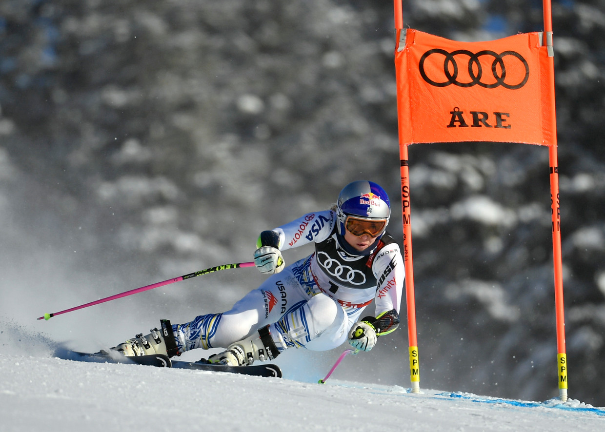 De Amerikaanse Lindsey Vonn oefent op de piste in het Zweedse Are, waar deze week het WK plaatsvindt. Beeld AP