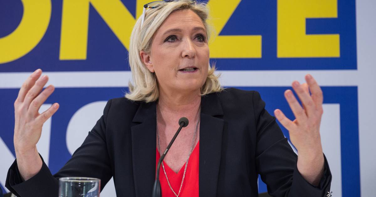 Envoyer Un Mail à Marine Le Pen Marine Le Pen a proposé une place sur sa liste à Éric Zemmour | Monde