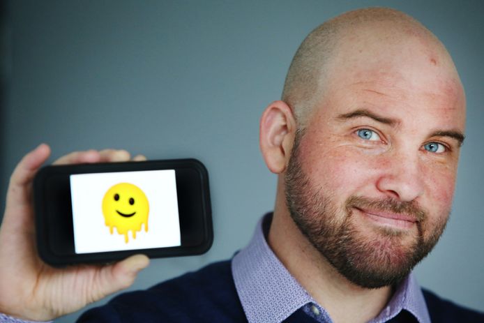 De Tilburgse hoogleraar Neil Cohn bedacht vier van de nieuwste lading emoji's.