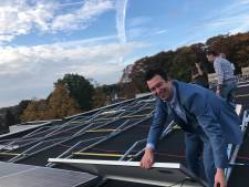 Duurzaam Vught plaatst 400 zonnepanelen op energieverslindende sporthal