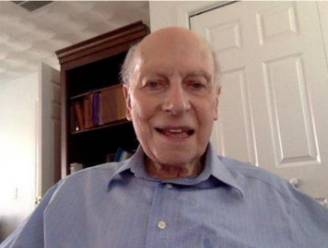 Man behaalt doctoraat in fysica op 89-jarige leeftijd: “Volg je dromen” 