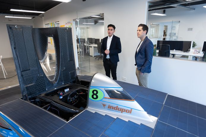 ontmoeting tussen een Vlaamse jongere en Ismaël Ben-Al-Lal, CEO van Futech.