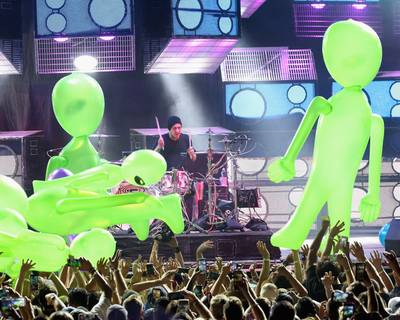 Rockband Blink-182 aan de dood ontsnapt bij schietpartij El Paso: ‘We wilden net naar binnen gaan’