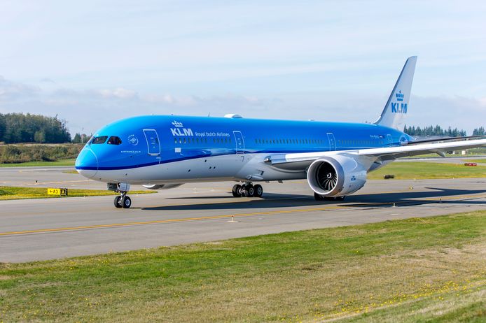 Een Dreamliner van KLM.