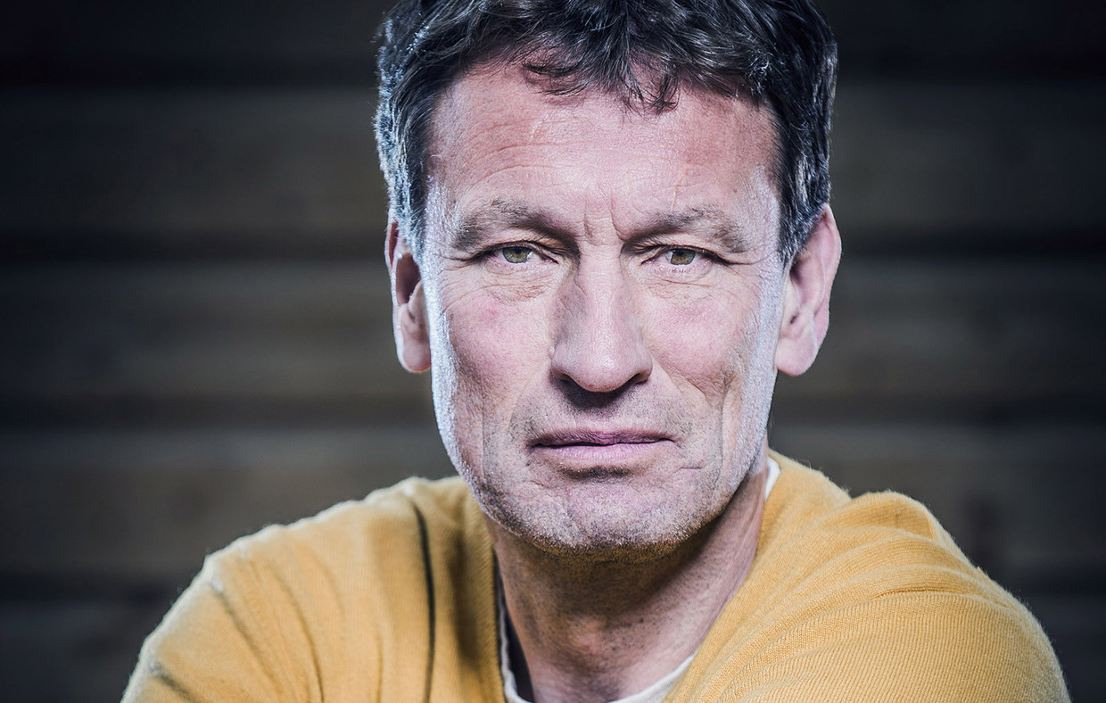 Sportjournalist Hans Vandeweghe. Beeld Karel Duerinckx