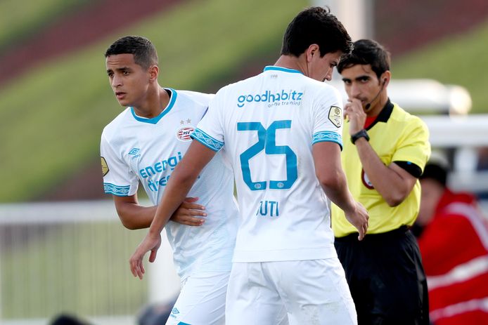 Mohammed Ihattaren maakte tijdens trainingskamp in Qatar zijn officieuze debuut voor PSV 1.