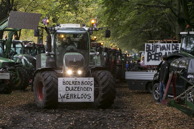 Farmers protest on the Malieveld in The Hague.  Image ANP / Amaury Miller