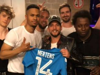 Zelfs Dries Mertens is fan: Belgische rapper die jeugdreeksen van Westerlo doorliep heeft het over de "harde wereld" van ons voetbal