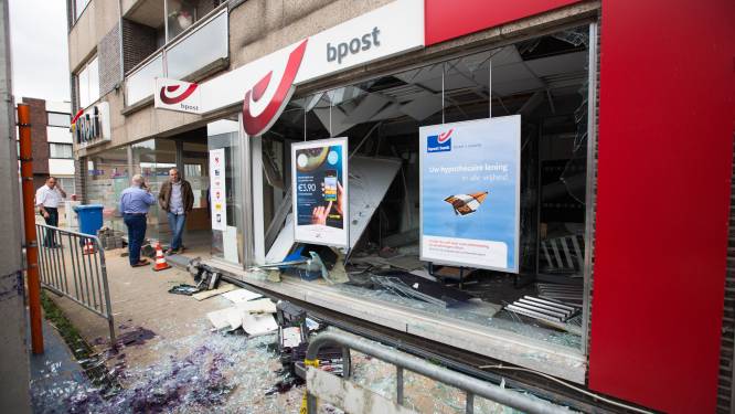 Minder cash in automaten van bpost na plofkraken