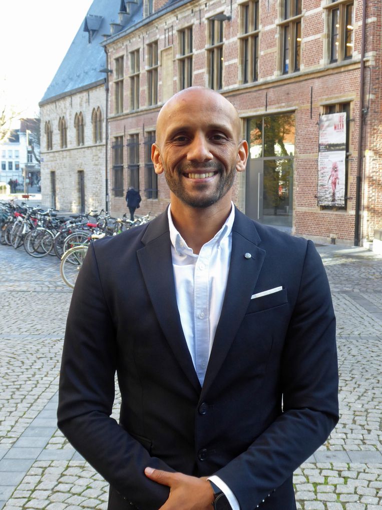 Jeugdwerker Abdrahman Labsir (Open Vld) wordt schepen van Jeugd en Sport in Mechelen. Beeld BELGA