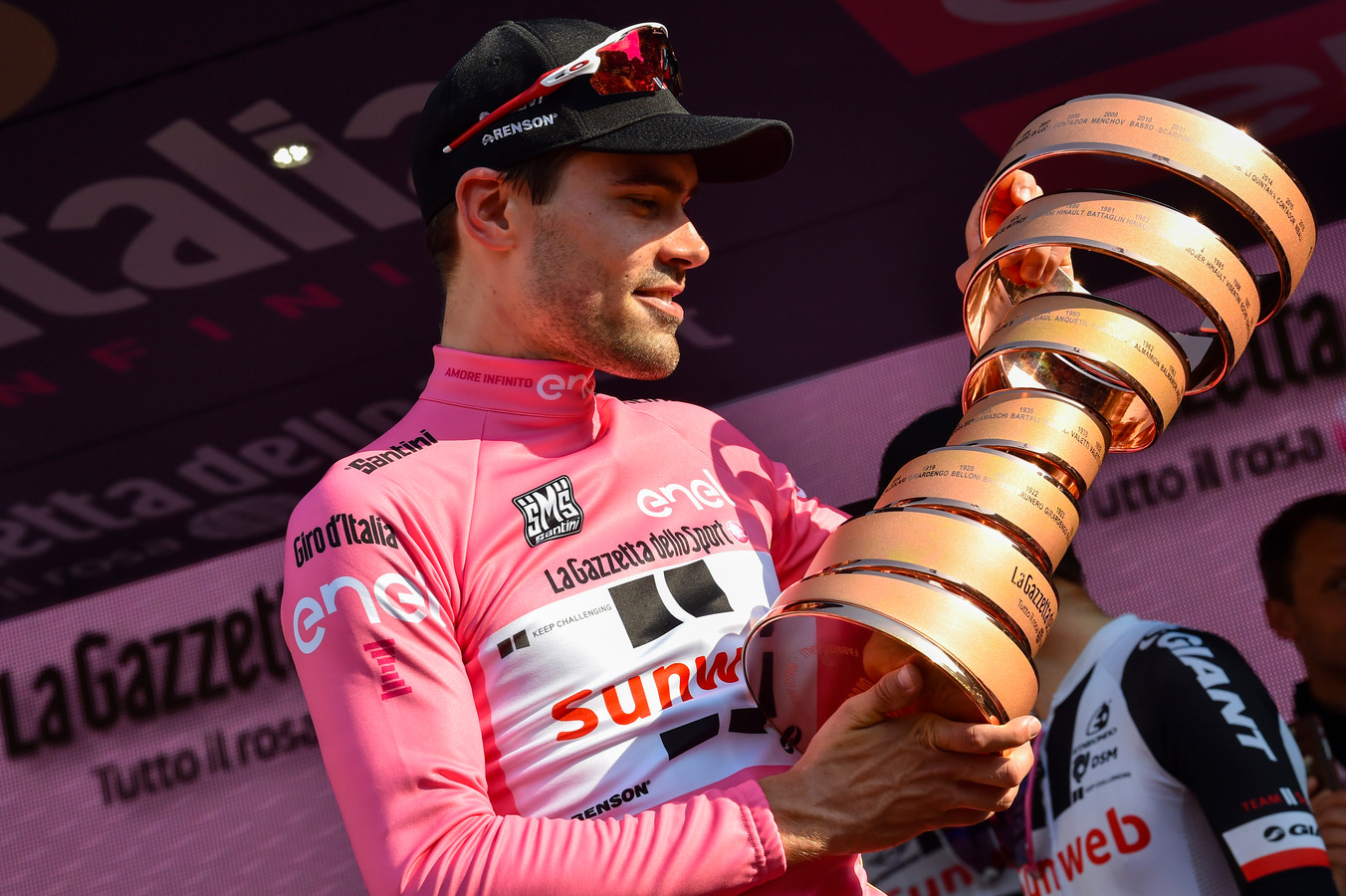 Dumoulin Giro : Tom Dumoulin se pone la primera maglia rosa del Giro ...