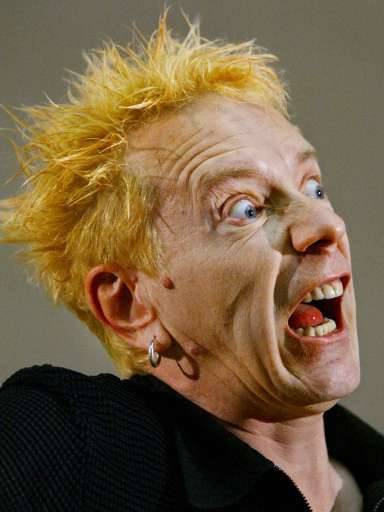 Le chanteur des Sex Pistols accusé de violences par une assistante | People  | 7sur7.be
