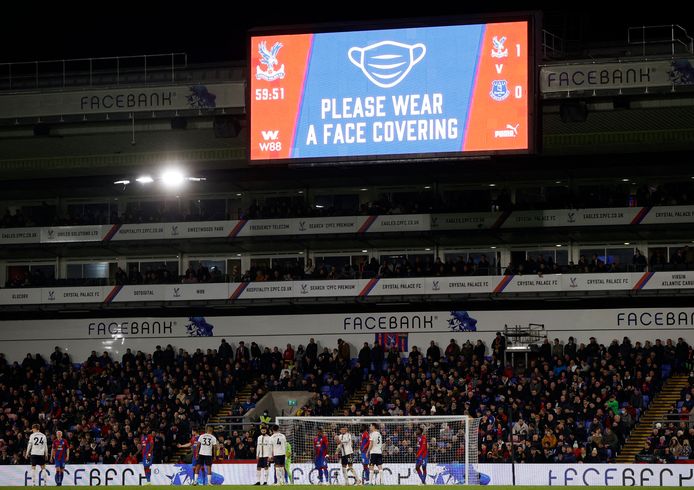 Het publiek bij Crystal Palace - Everton wordt verzocht een mondkapje te dragen.