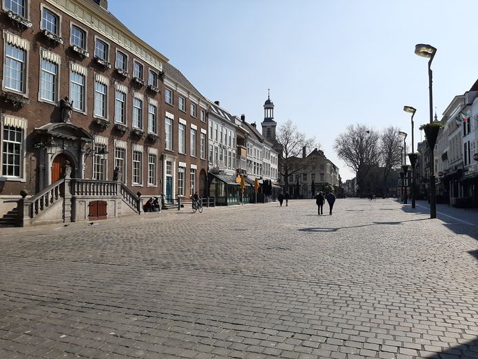 De Grote Markt, zaterdagmiddag