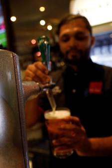 La bière ne coulera pas à flots au Mondial 2022: son prix exorbitant a du mal à passer