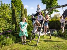 Yfke (10) rouwt om haar moeder: ‘Ze stuurt mij libellen als tekens van haar aanwezigheid’