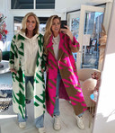 Kimberly en haar moeder maken samen geregeld een outfitfoto.