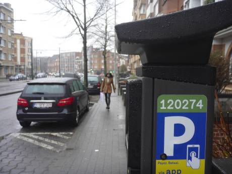 Schaerbeek repasse entièrement en zone verte de stationnement