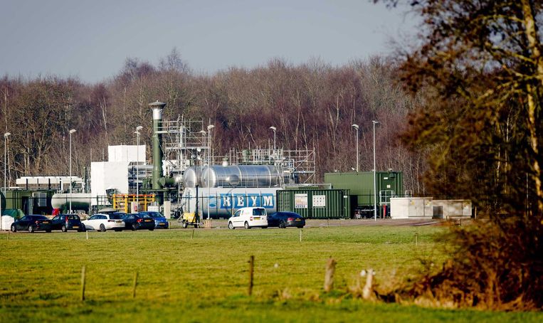 Gaswinning door Tulip Oil bij de Friese plaats Hemrik. Het Nederlandse olie- en gasbedrijf wil gas gaan winnen uit een bel in de Noordzee op een paar kilometer voor de kust van Terschelling Beeld ANP 