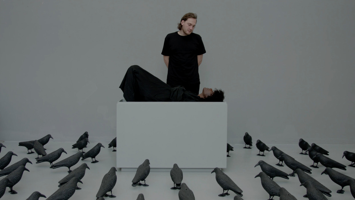 Silvia Martis, Untuk Mengkonfirmasi Anda Bukan Robot..., 2021. BUILD 