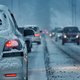 Zo ga je veilig de weg op als het sneeuwt (met auto en de fiets)