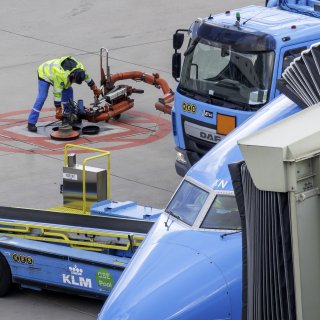 Higher flight tax unthinkable for aviation industry due to fuel crisis: ‘Increase is indefensible’