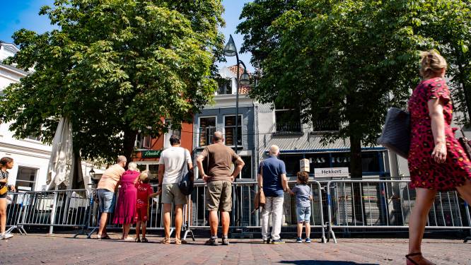 Doedel Café opent deuren weer na grote brand bij buren in Deventer binnenstad: ‘Wij hebben geluk gehad’