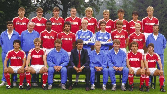 Succesploeg 1988 Eregast Bij Psv Benfica Buitenlands Voetbal Ad Nl