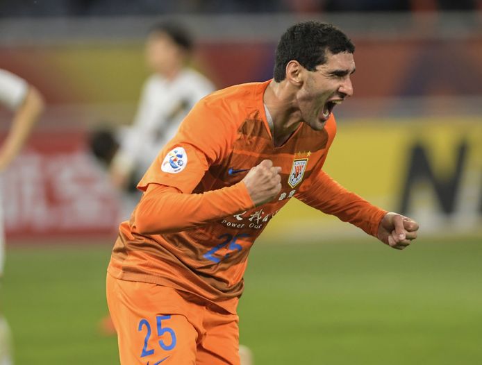 Archieffoto van Fellaini bij Shandong Luneng.