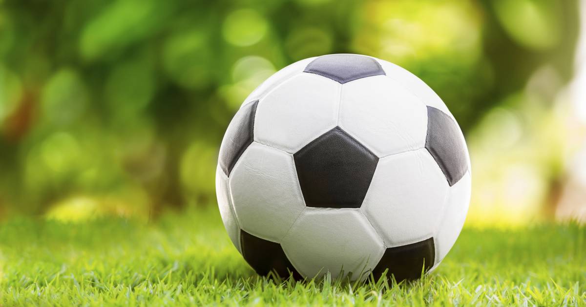 Veel rode kaarten en irritaties tijdens midweekse speelronde amateurvoetbal ‘Wat er werd