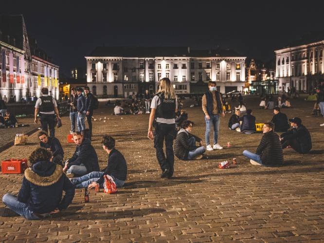 Opnieuw feestende studenten op Sint-Pietersplein: “De tijd van sensibiliseren is voorbij”