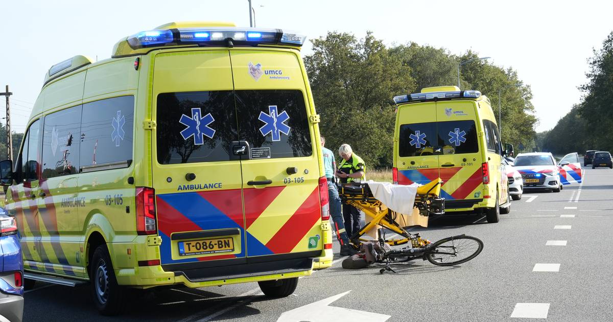Traumahelikopter ingezet bij ongeval met fietser in Hooghalen