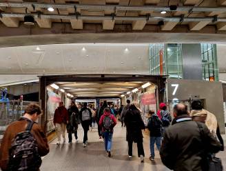 Reizigerstunnel Sint-Pietersstation gaat drie weken dicht: “Omlopen via de oude tramtunnel”