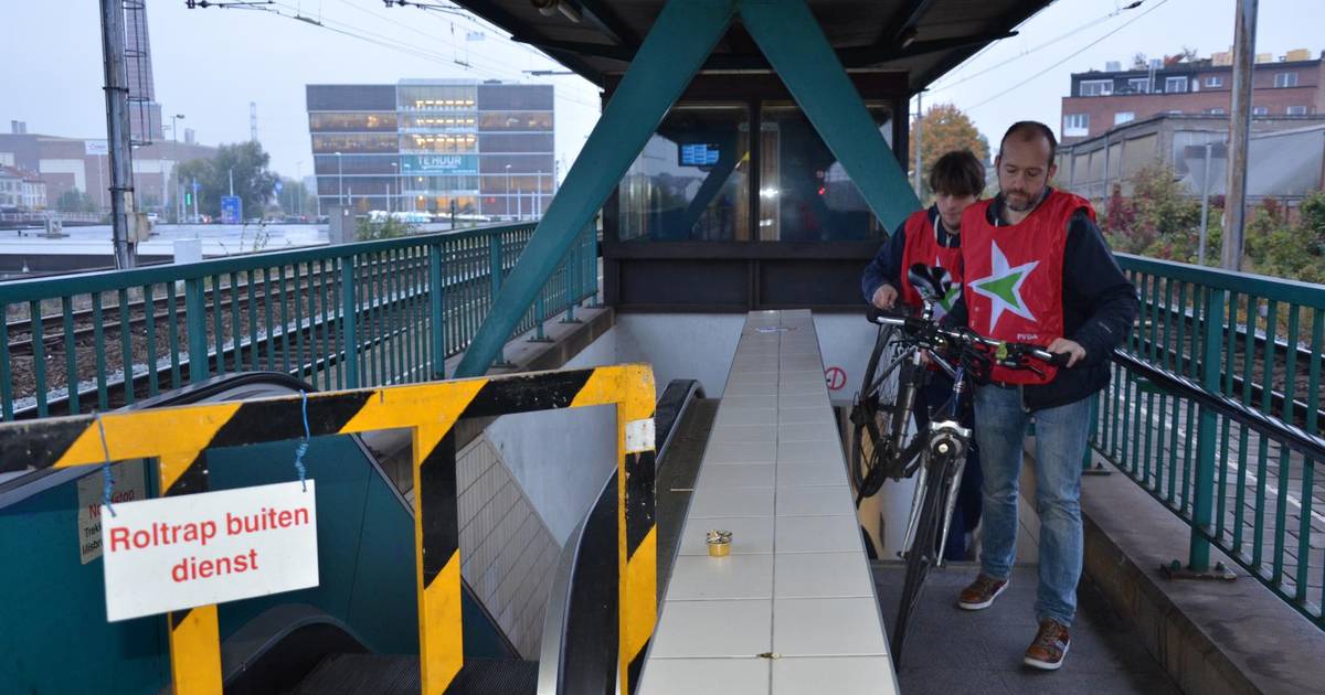 Roltrap Dampoort maanden defect door onvindbaar wisselstuk | Gent | hln.be
