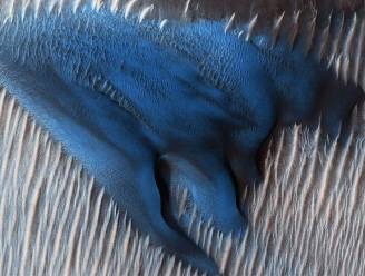 NASA ontdekt mysterieus blauw zand op Mars