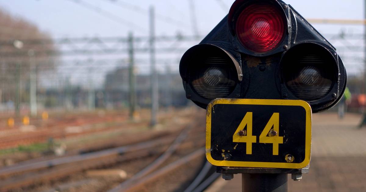Tot 11.45 uur geen treinen tussen Den Bosch en Oss door aanrijding.