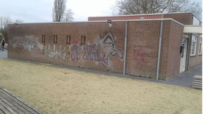 De Blokkendoos in Nijverdal krijgt een muurschildering