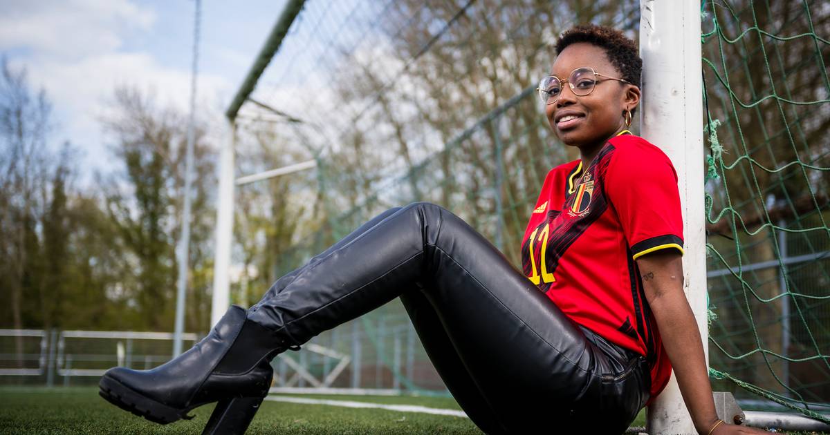 Half jaar geleden aangesteld als nieuwe ‘spits’ van de Rode Duivelsfans ...