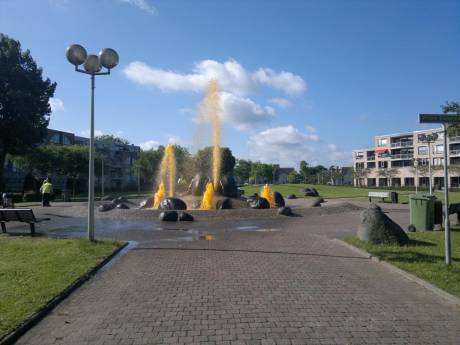 Eilandplein in Duiven krijgt weer een fontein ‘met spannende spuitertjes en stromend water’