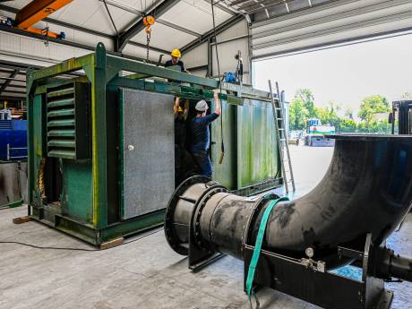 Pompen van waterschap Brabantse Delta worden ingezet in Oekraïens rampgebied