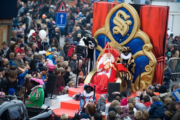 De Sinterklaasparade trekt dit jaar niet door de stad, maar over de Trax-site.