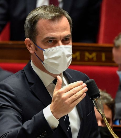 Jongeren hebben toch geen gezondheidspas nodig bij vakantie in Frankrijk