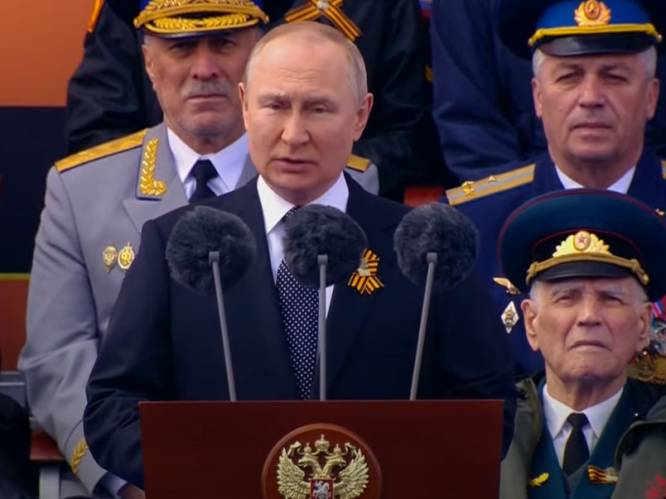 Wat zeggen zijn ‘bedroom eyes’ tijdens de 9 mei-speech over Poetin? Lichaamstaalexperte legt uit