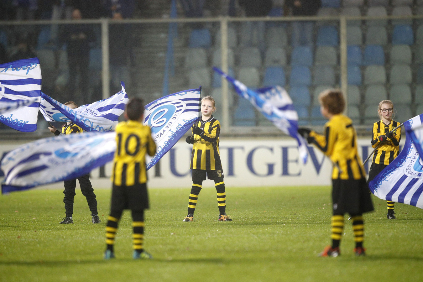 Vitesse-fans massaal naar uitduel met De Graafschap | Foto