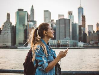 20.000 euro voor een uurtje tv-kijken in Zwitserland? Zo vermijd je een torenhoge gsm-rekening na je vakantie buiten de EU