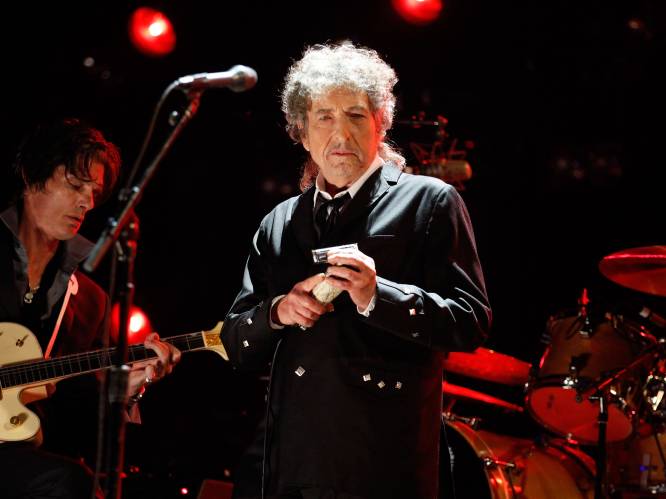 Bob Dylan aangeklaagd wegens seksueel misbruik van twaalfjarig meisje
