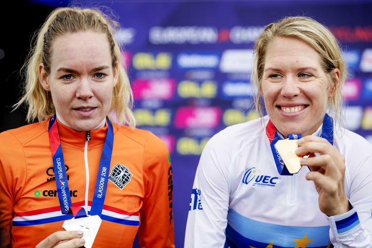 Ellen van Dijk wint nét voor Anna van der Breggen het goud ...