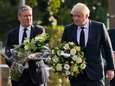 Britse premier Johnson legt bloemen bij plek van moordaanslag op parlementslid